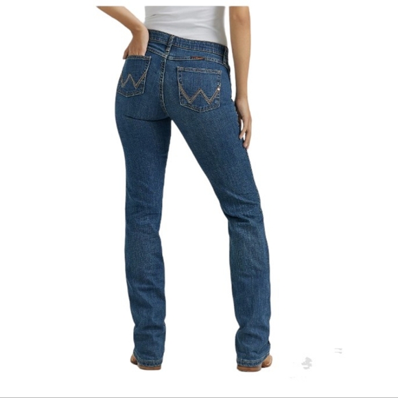 Wrangler Denim - WRANGLER Q-BABY BOOTCUT RETRO JEANS, SZ 13/14, INSEAM 35"